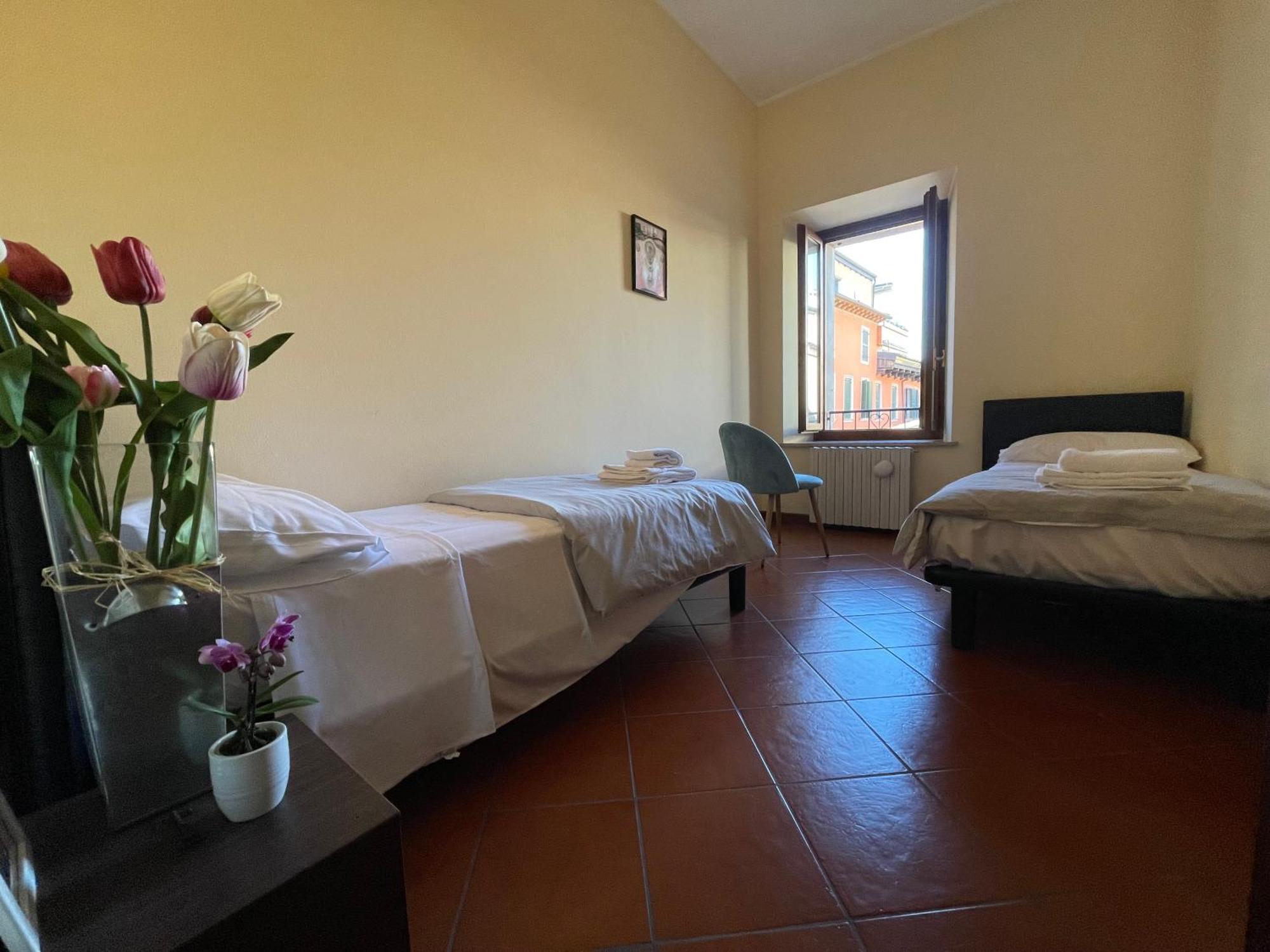 Montecchi House Lägenhet Verona Exteriör bild